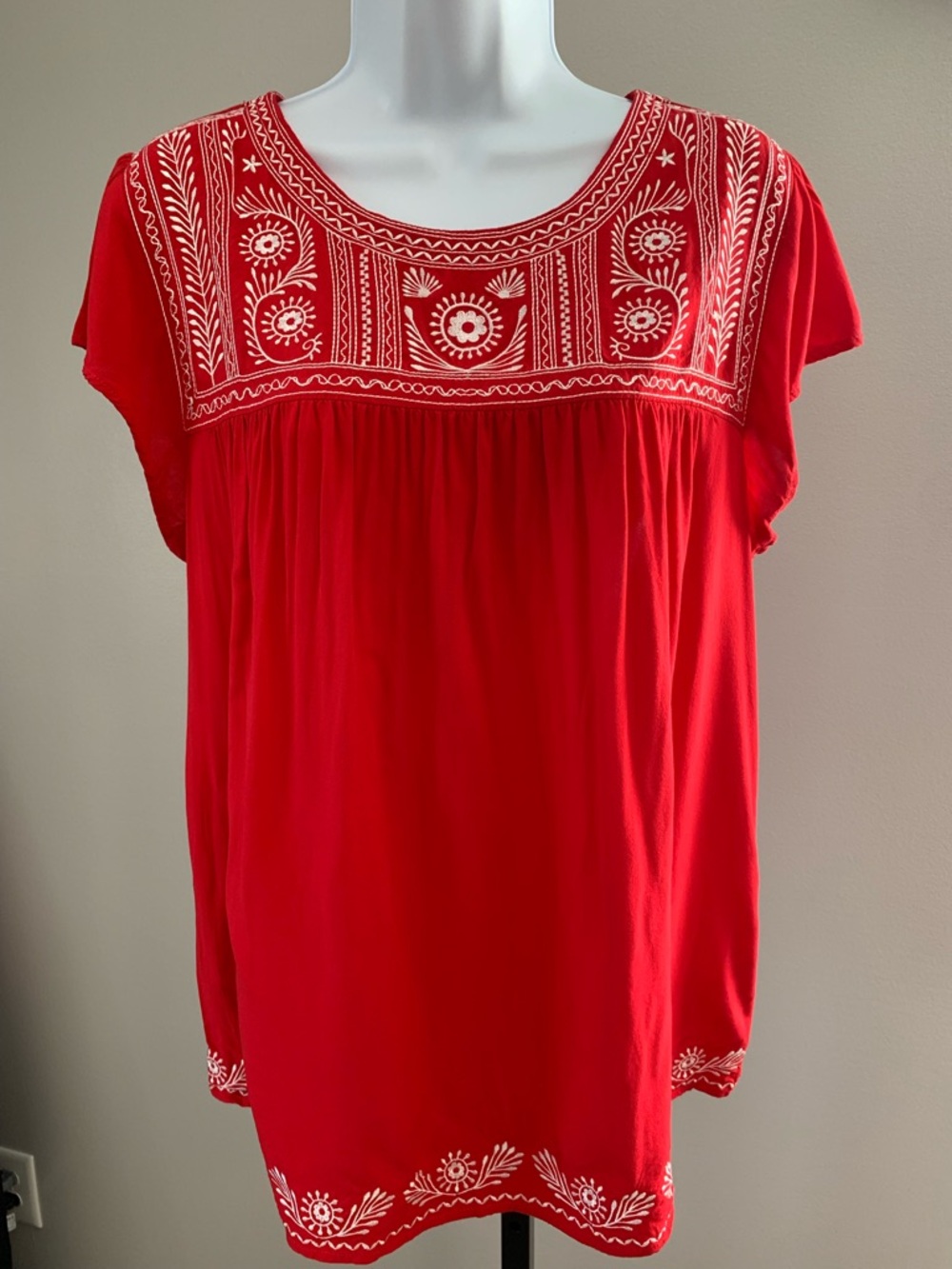 Faded Glory Women’s Red Embroidered Peasant Top